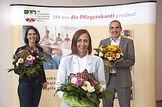 Der Vorstand des LfK: Vorstandsvorsitzende Andrea Lippmann (Mitte), stellvertretende Vorstandsvorsitzende Nora Jürgens (links), Schriftführer Bernd Leiendecker (rechts) 